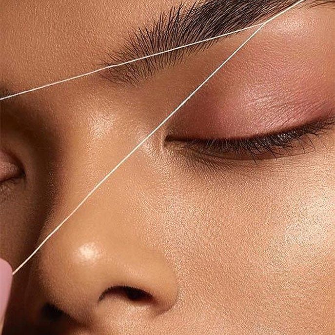 Augenbrauen und Wimpern färben / korrigieren in Berlin